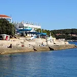 Apartmán With Wifi - 20346 Pula